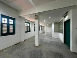 Sims Avenue (D14), Shop House #500152521